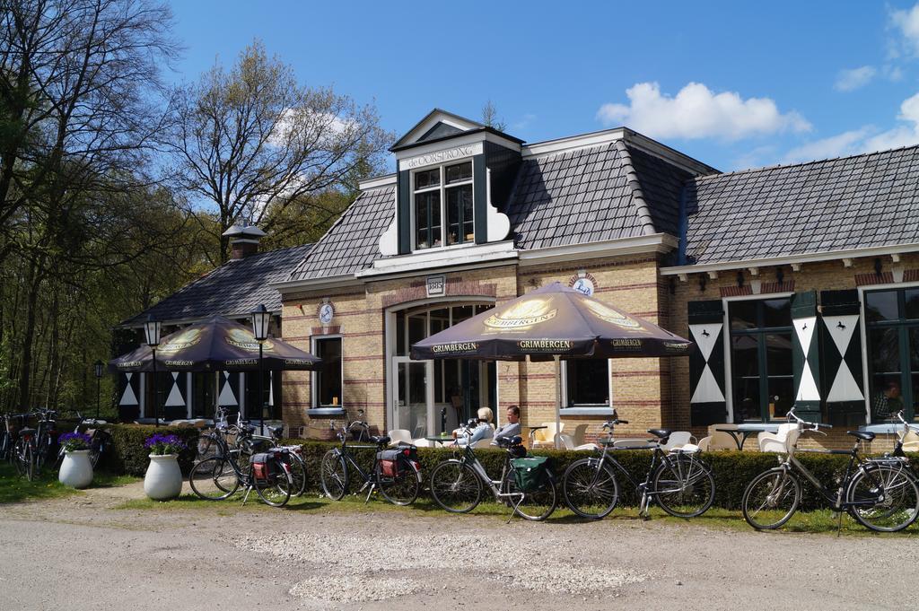 Hotel Restaurant 'De Oorsprong' Sint Nicolaasga Exterior foto