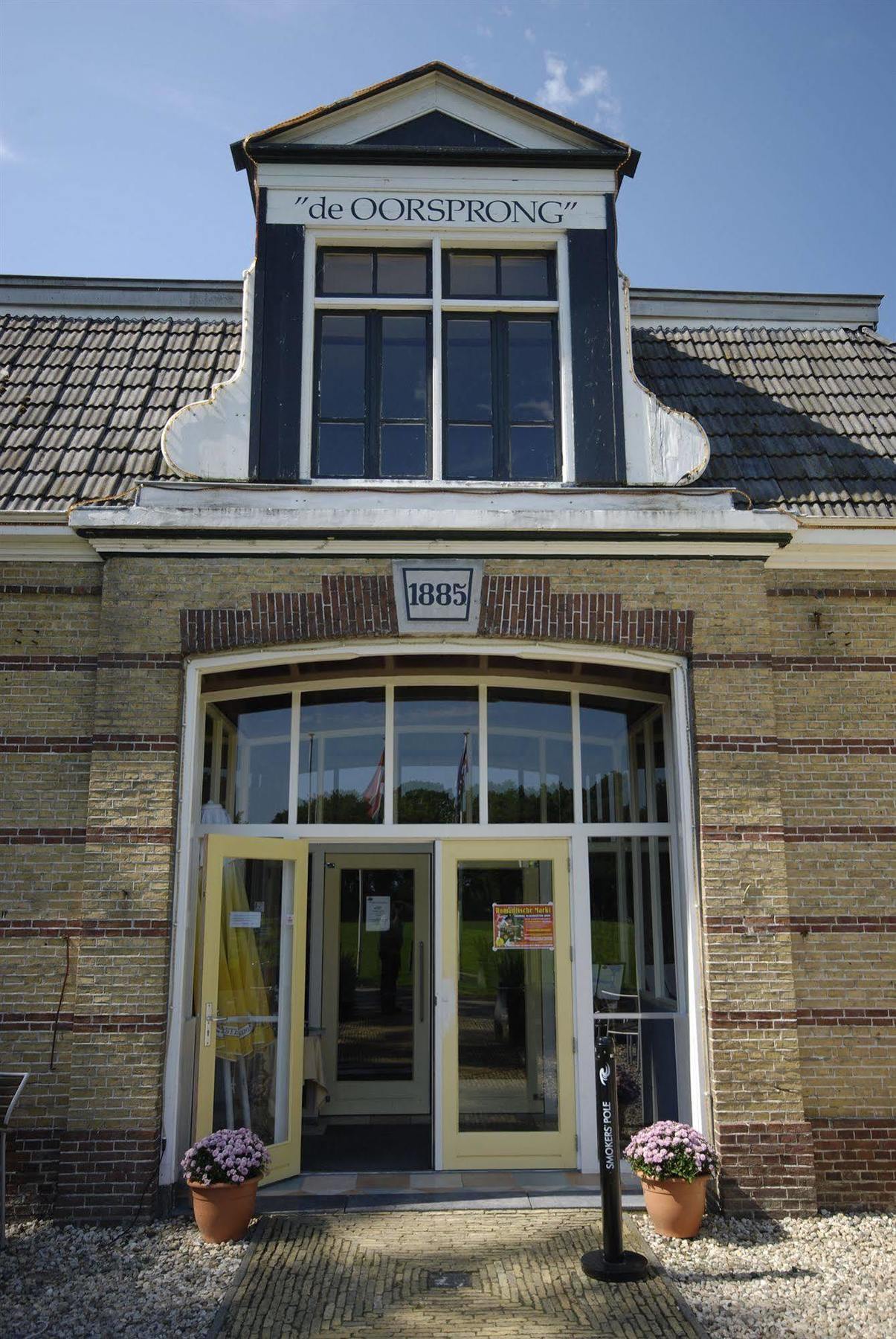Hotel Restaurant 'De Oorsprong' Sint Nicolaasga Exterior foto