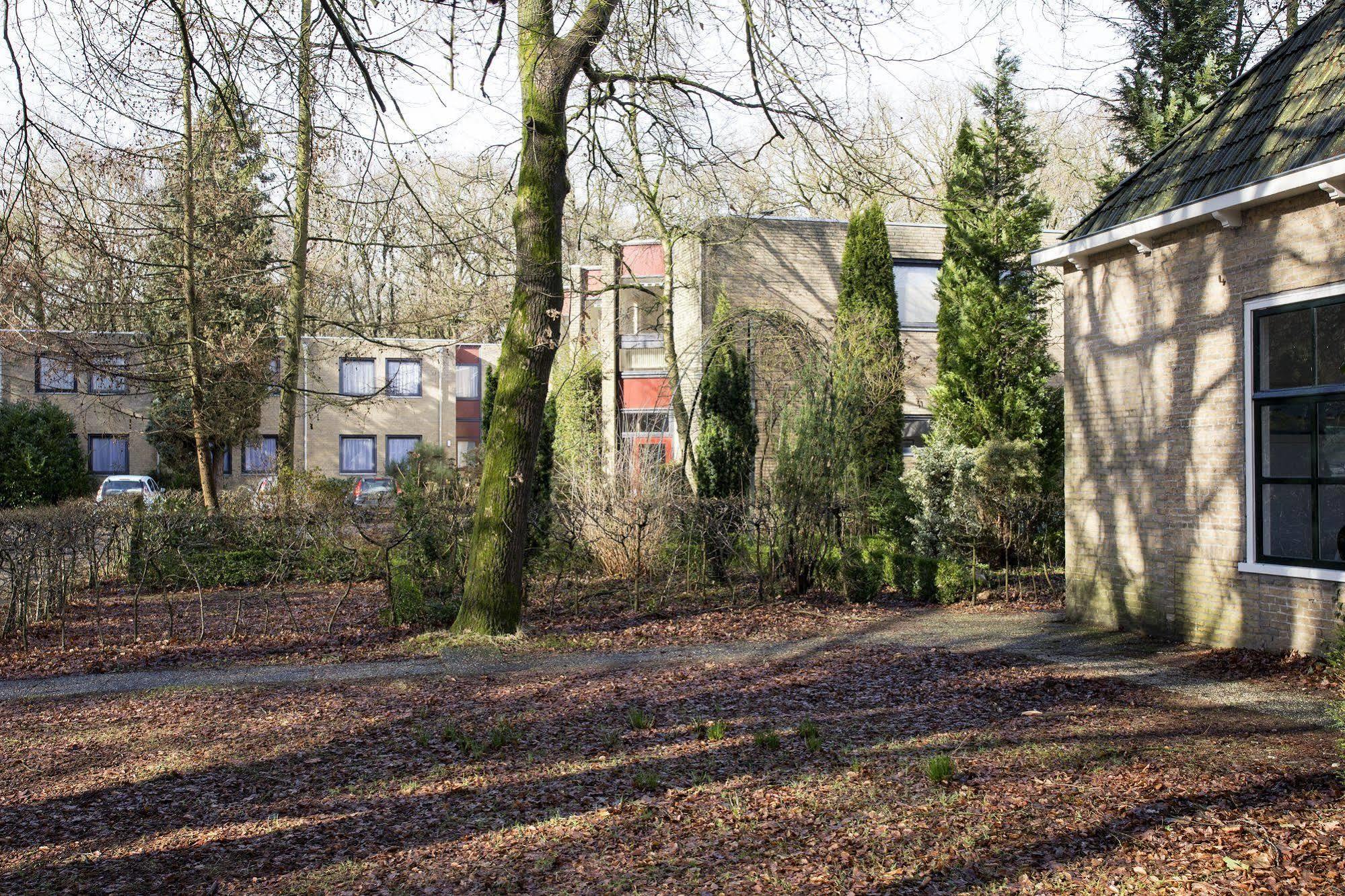 Hotel Restaurant 'De Oorsprong' Sint Nicolaasga Exterior foto